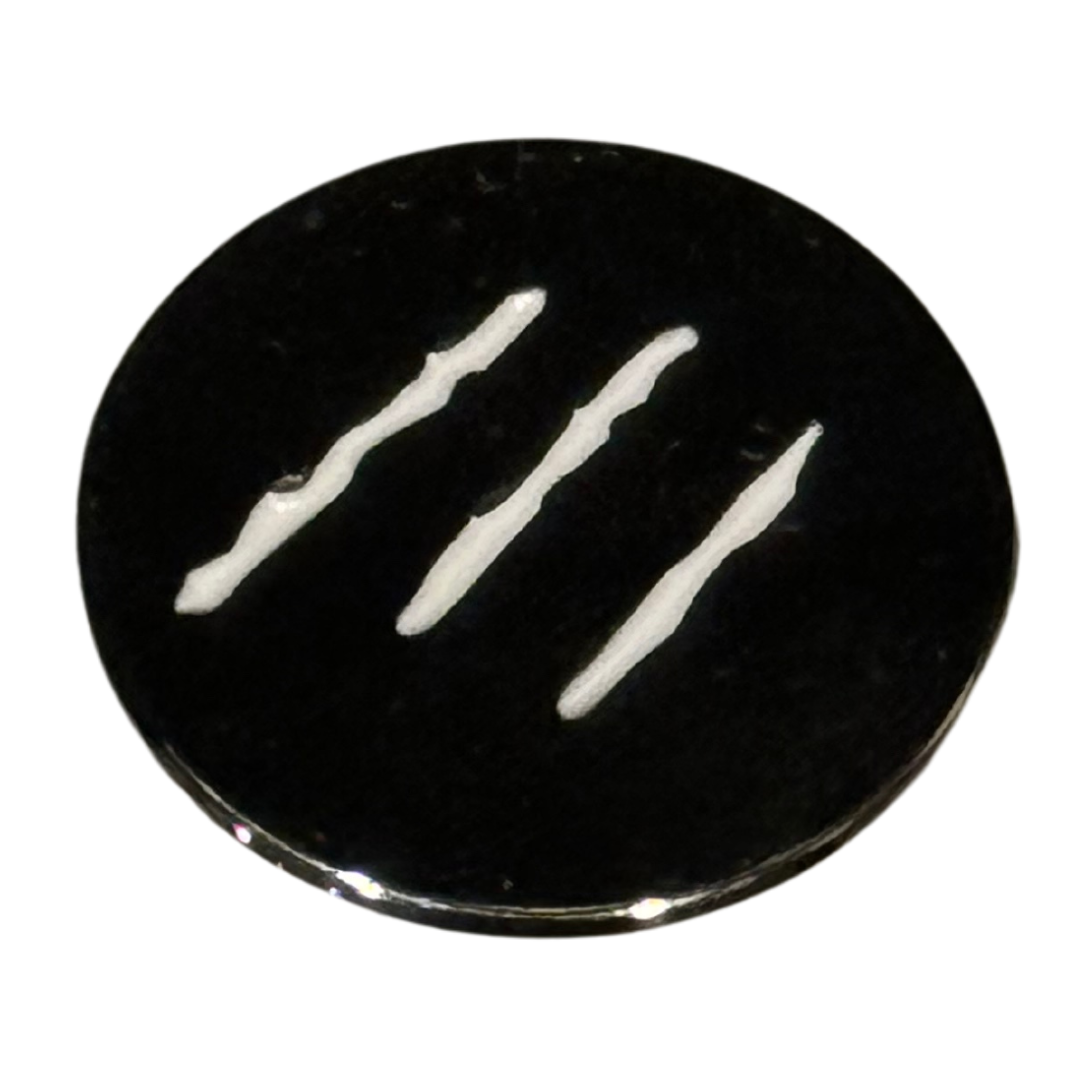 Tee Bumps™️ Mirrored Lines Ball Marker